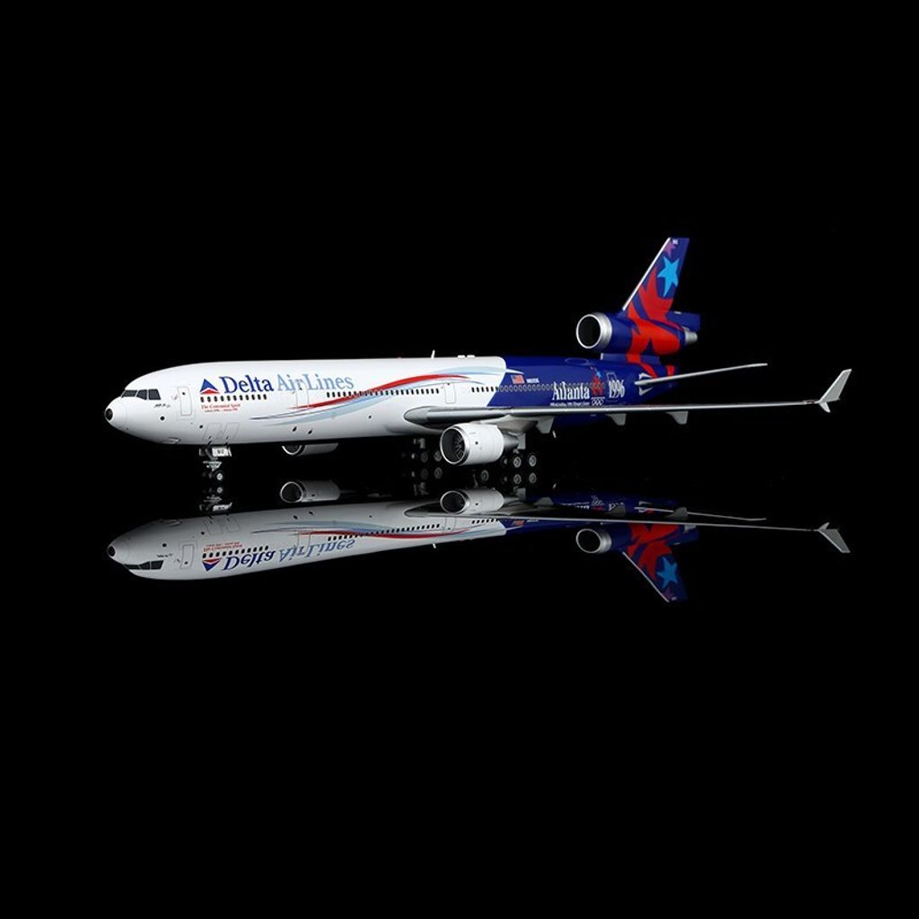 tw-11134207-820l4-mlowyo5d6j9k85