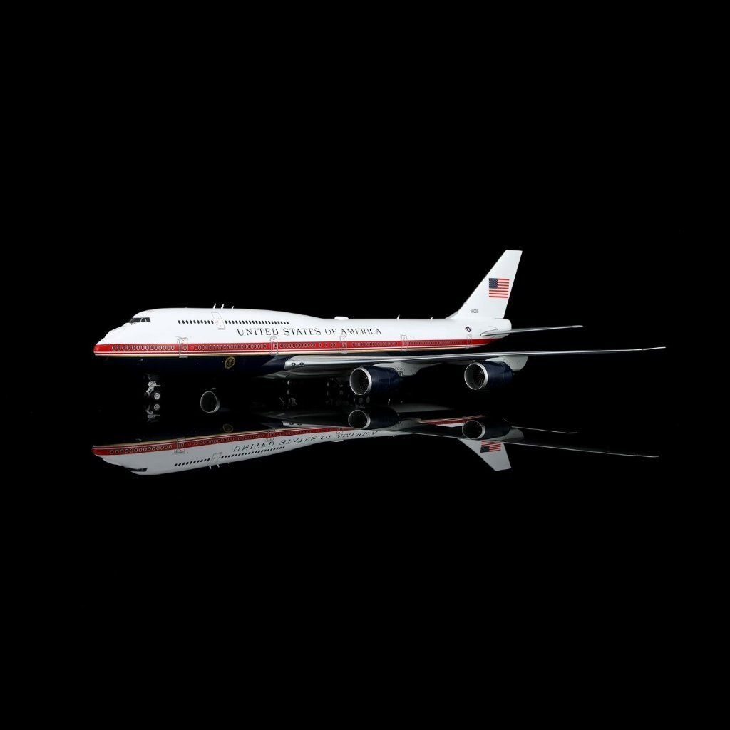 tw-11134207-820l7-mlow9wcufrpda1