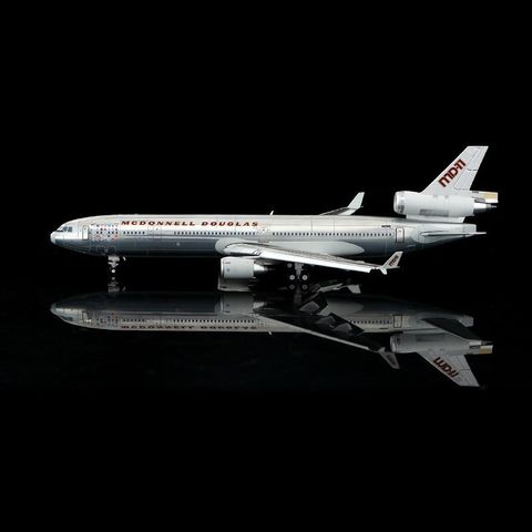 tw-11134207-820li-mlq8btg88nb7dc