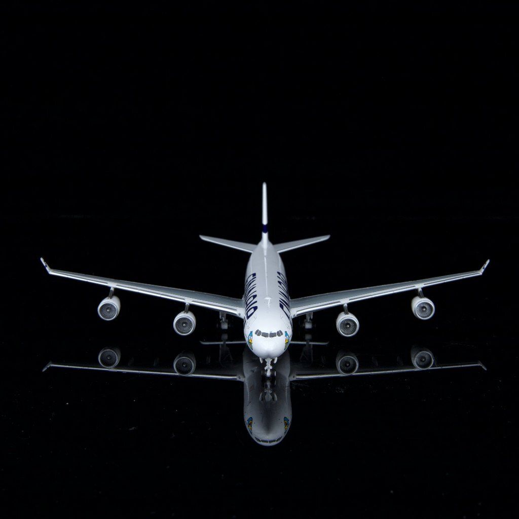 tw-11134207-820ld-moeuqlo77n6359