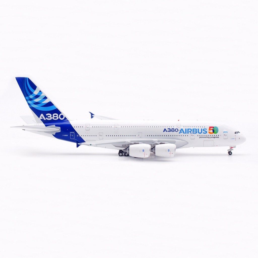 tw-11134207-820l7-moetvo40ldla75
