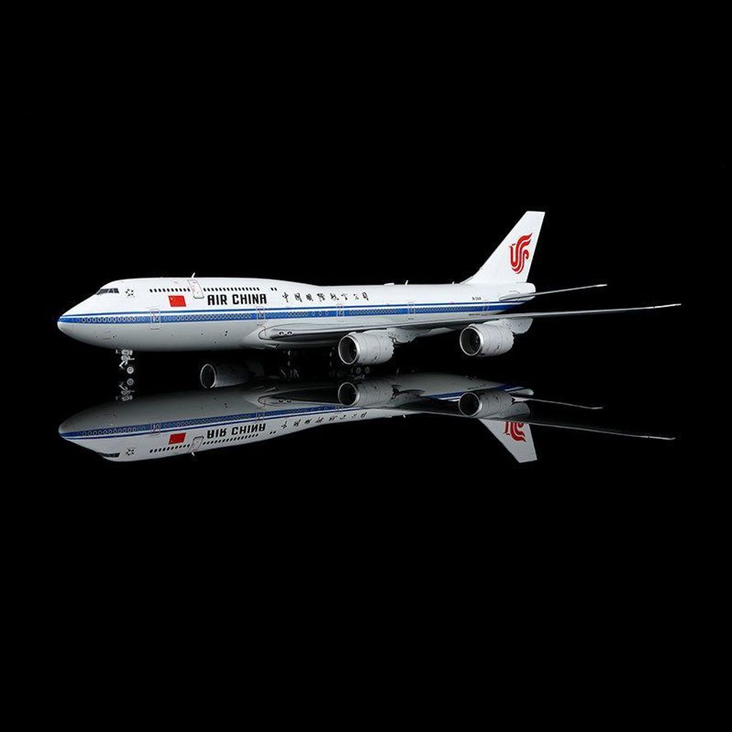 tw-11134207-820l4-moewrq3murda15
