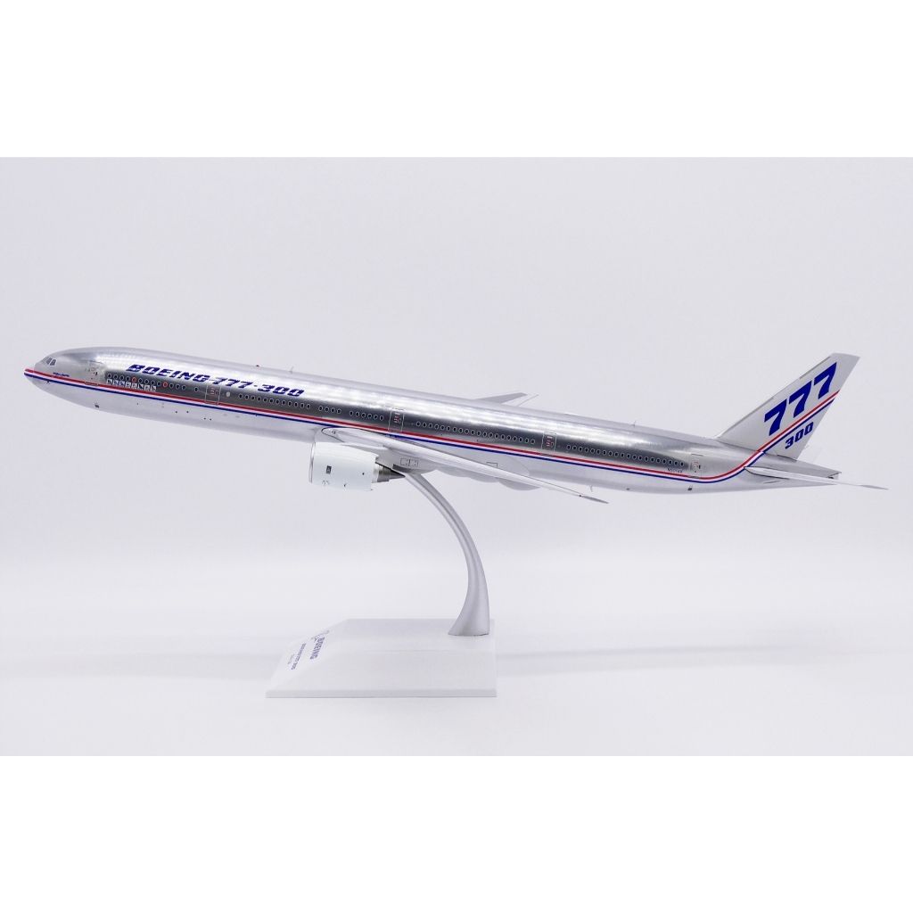 tw-11134207-820l4-moevitp6kyz018