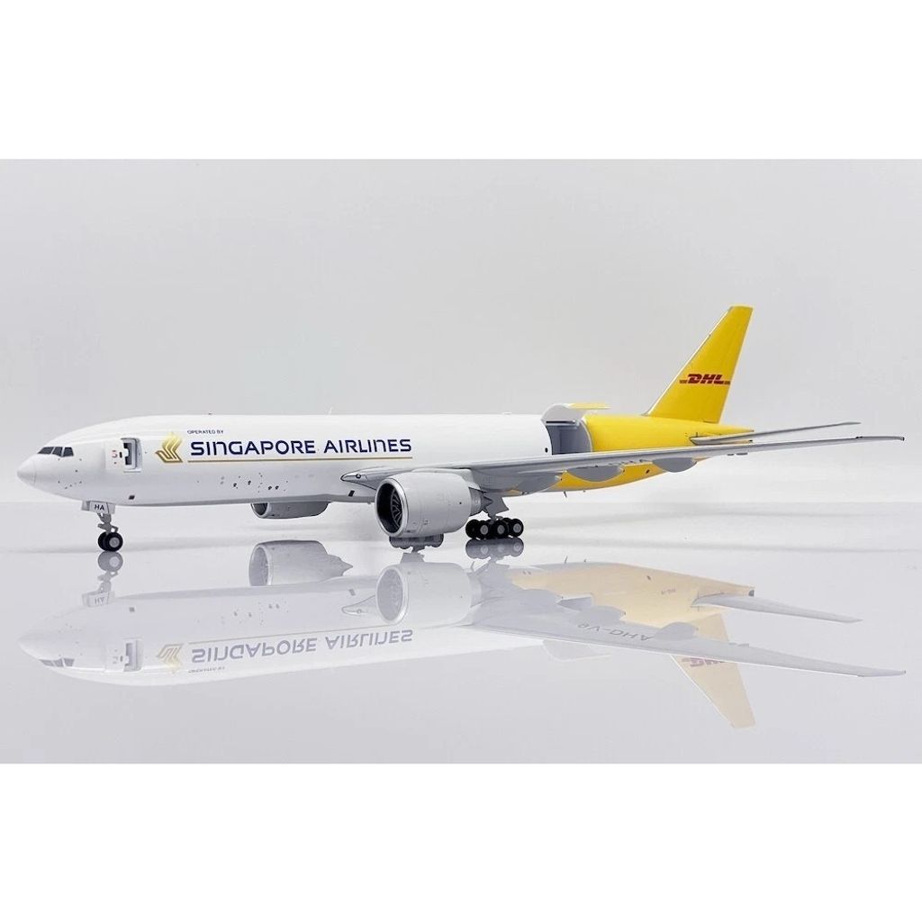 tw-11134207-820lg-mof2snsz6iv498