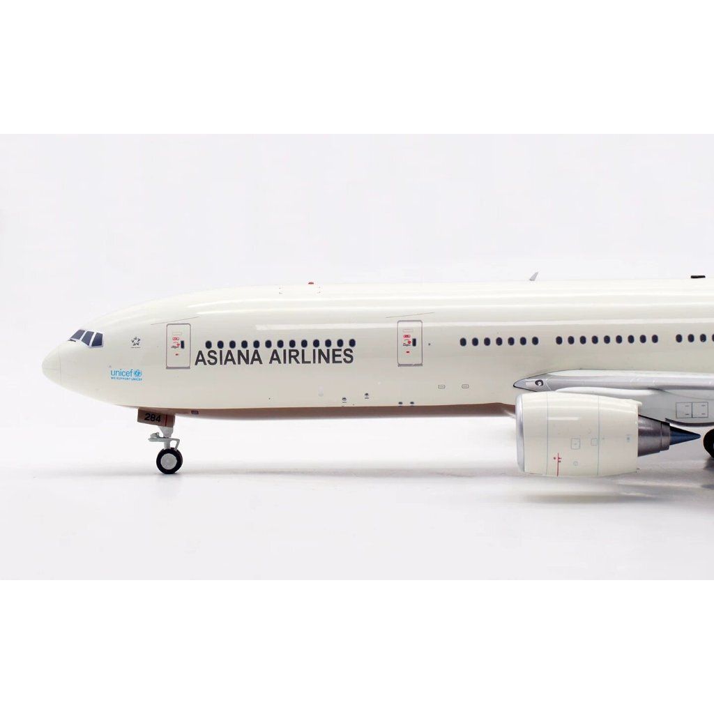 tw-11134207-820lc-moi2f3ltog0b6b