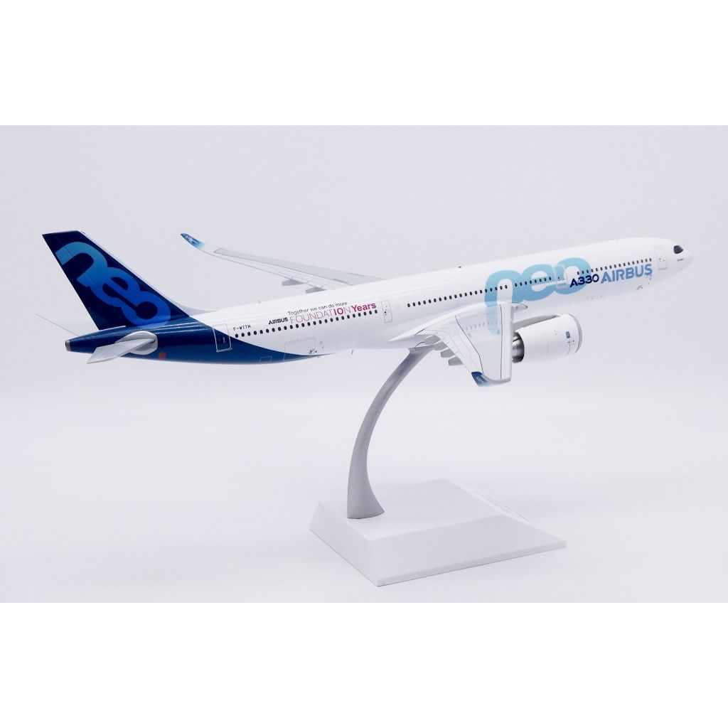 tw-11134207-820l4-ml7svc1pmpkz36