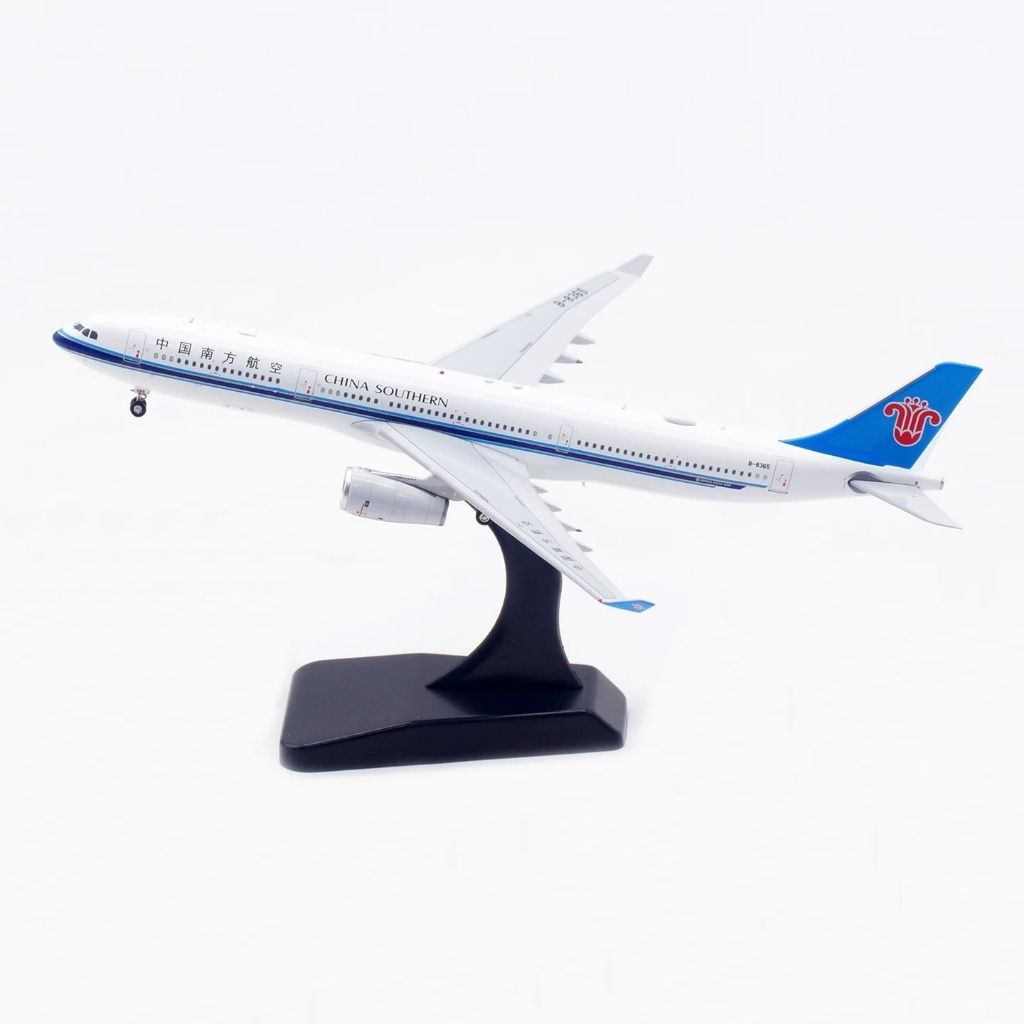 tw-11134207-820lf-mojejwc8rfnzb4