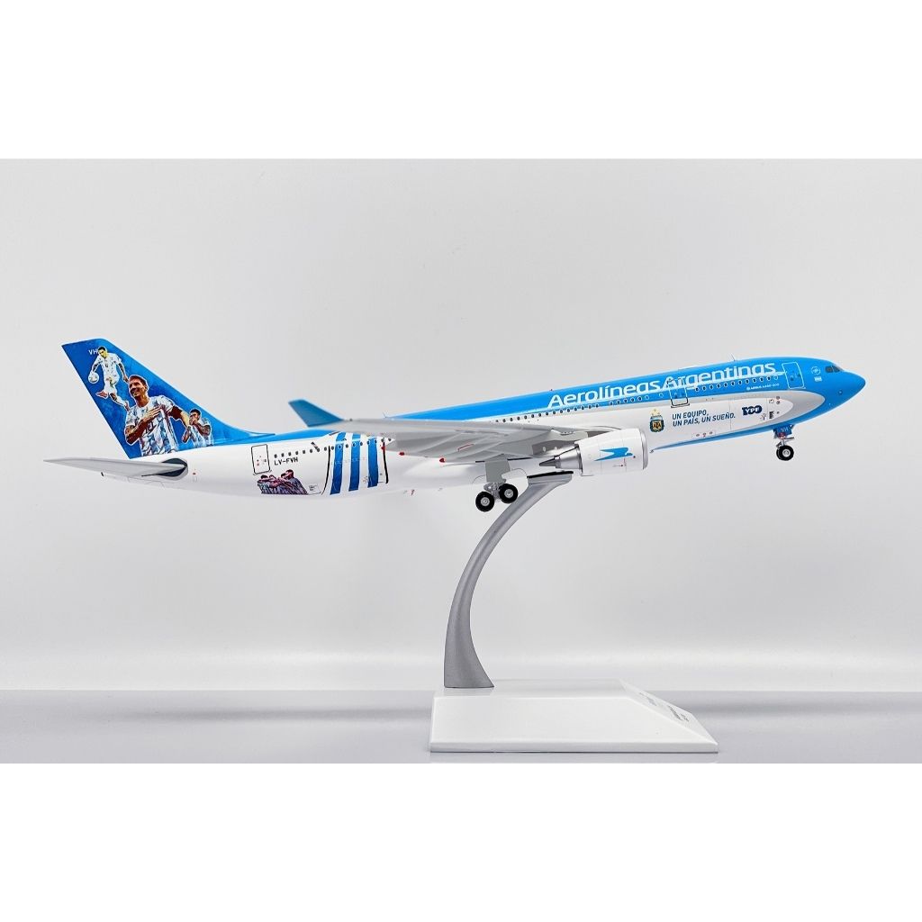 tw-11134207-820lf-mojfvimmv6dc8a
