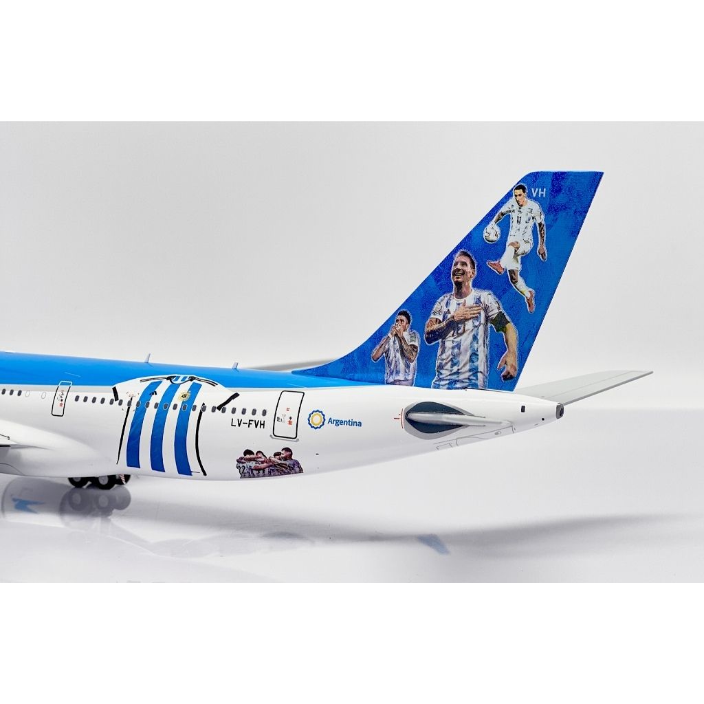 tw-11134207-820lh-mojfvilj589b16