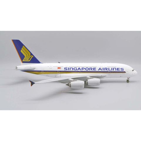tw-11134207-820lh-mop0djhu9k3zde