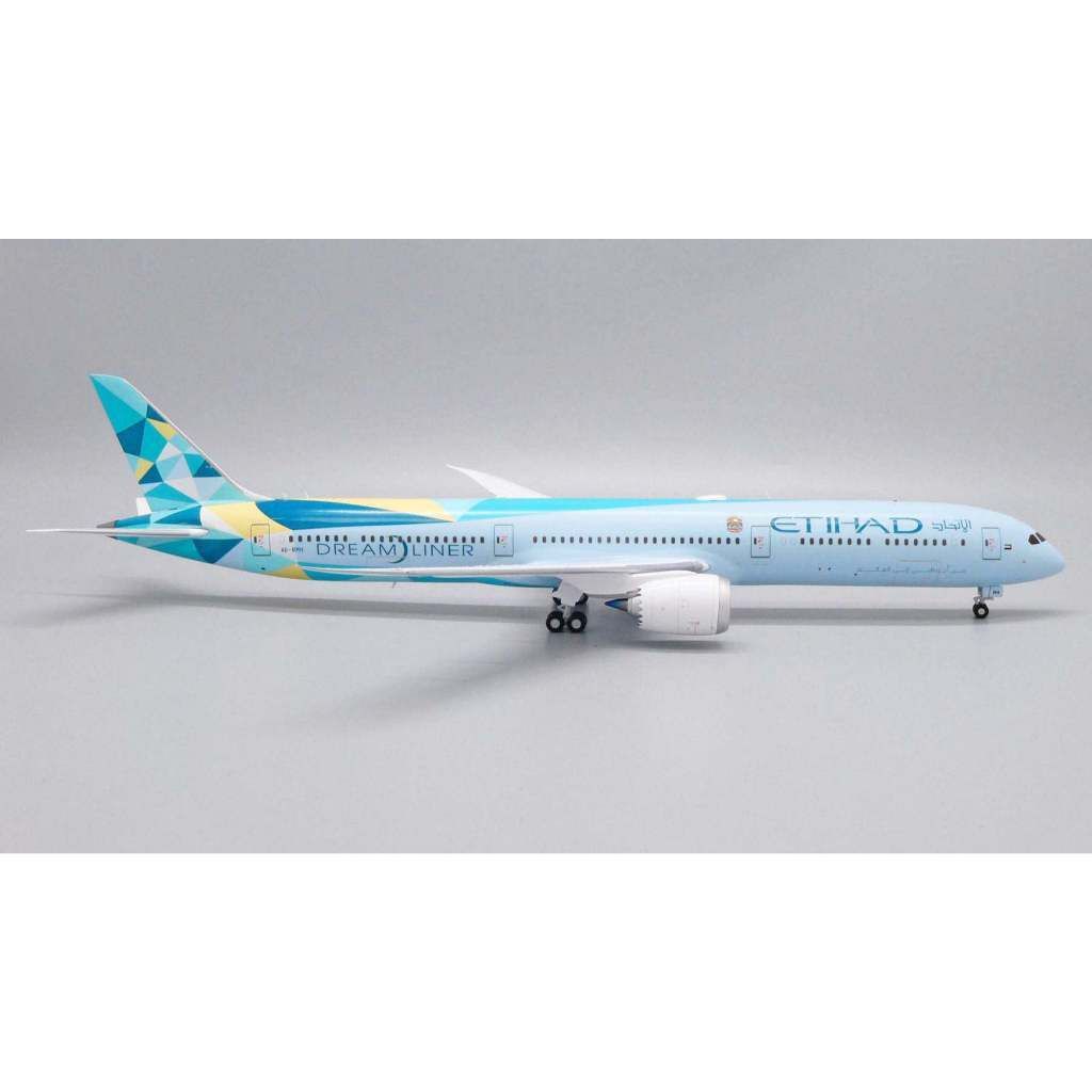 tw-11134207-820ld-mp0lujhc5fya98
