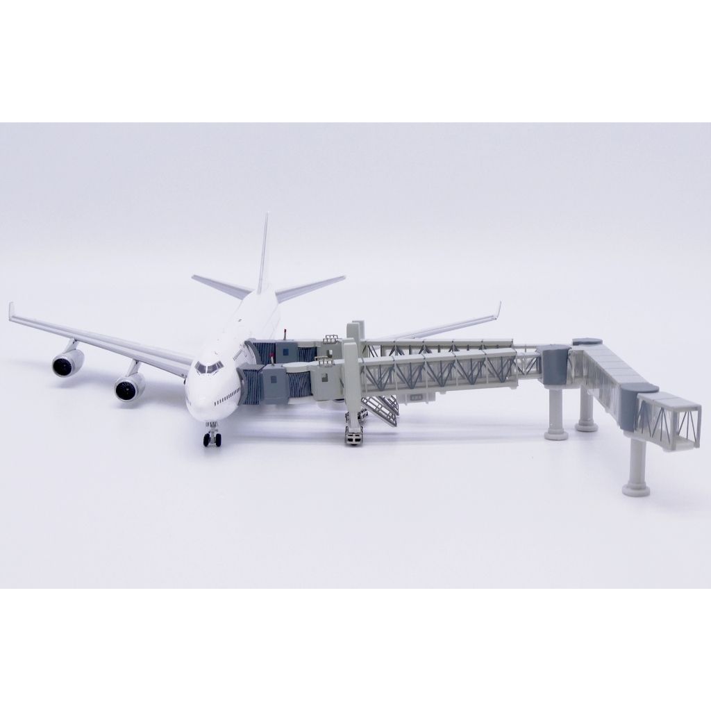 tw-11134207-820lh-mpg70duxo6j184