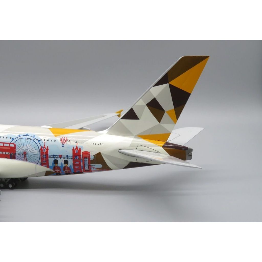 tw-11134207-820l8-mpx92u0kgyrxe5