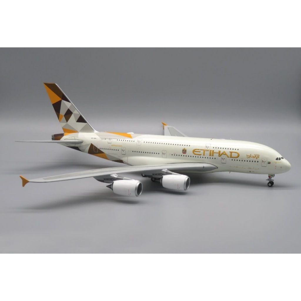 tw-11134207-820l4-mpx8zls870u81f