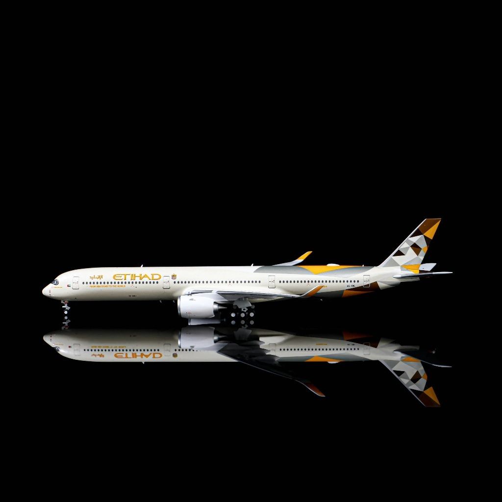 tw-11134207-820l9-mq2rvxngk7po04