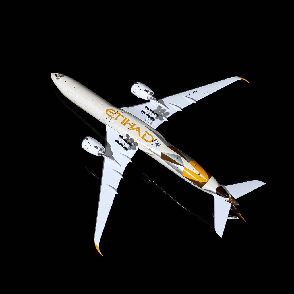 tw-11134207-820l5-mq2rvxngit583a