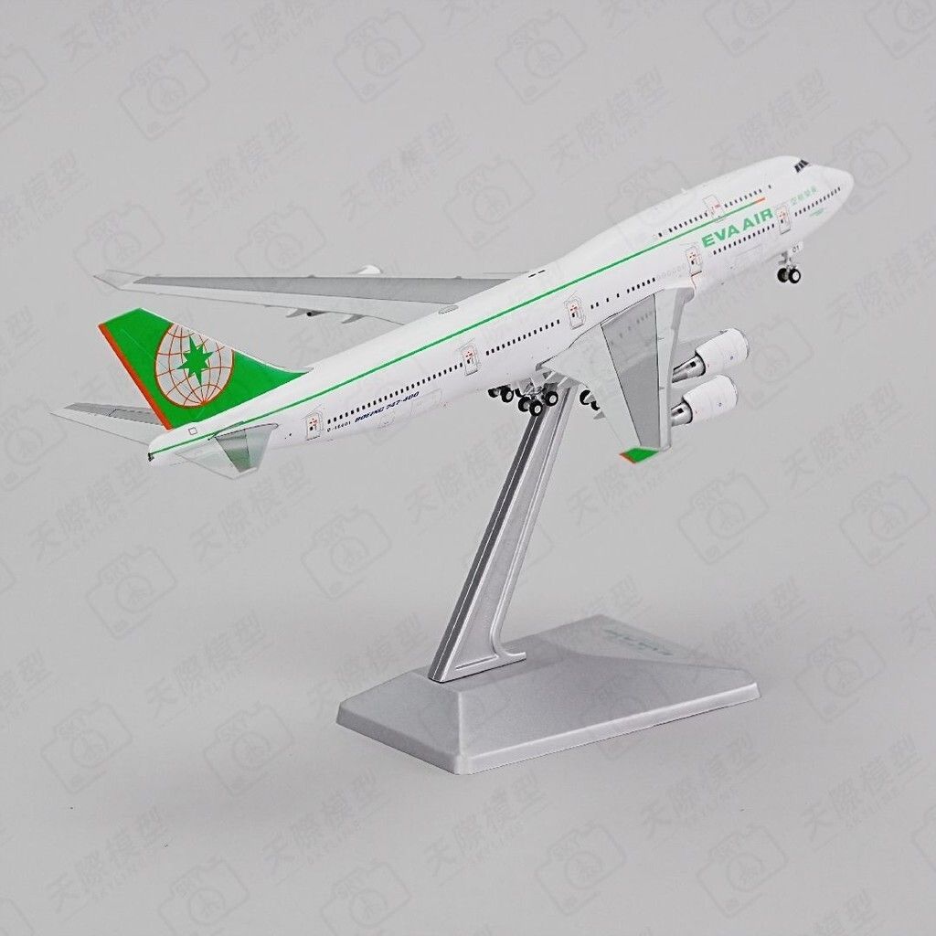 tw-11134207-820la-mqlcuwpm6kn6c0