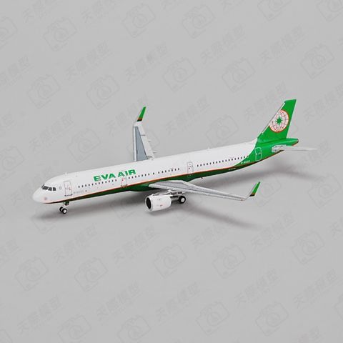 tw-11134207-820l5-mqlcrj8mwg742f