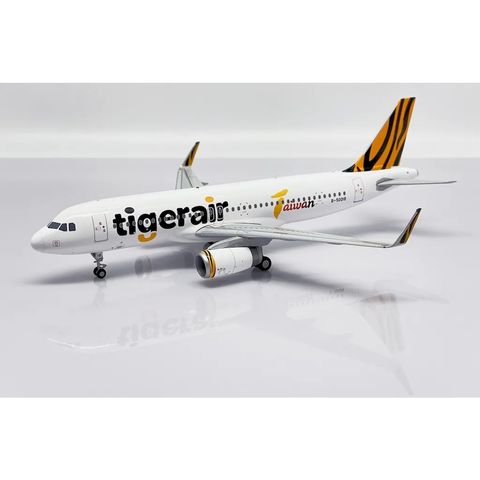 tw-11134207-820lf-mqld72xz9sldd2