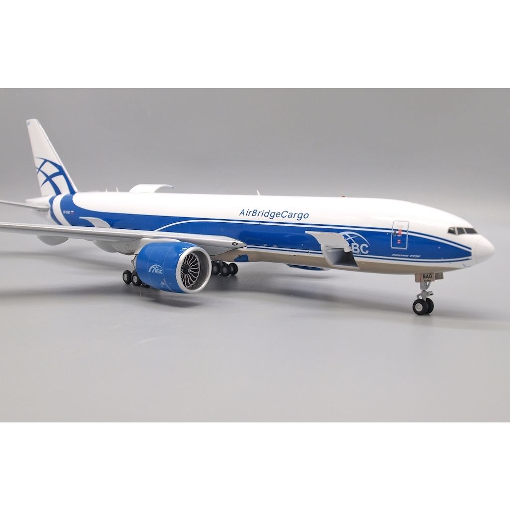 tw-11134207-820la-mrfd85sdg9af49