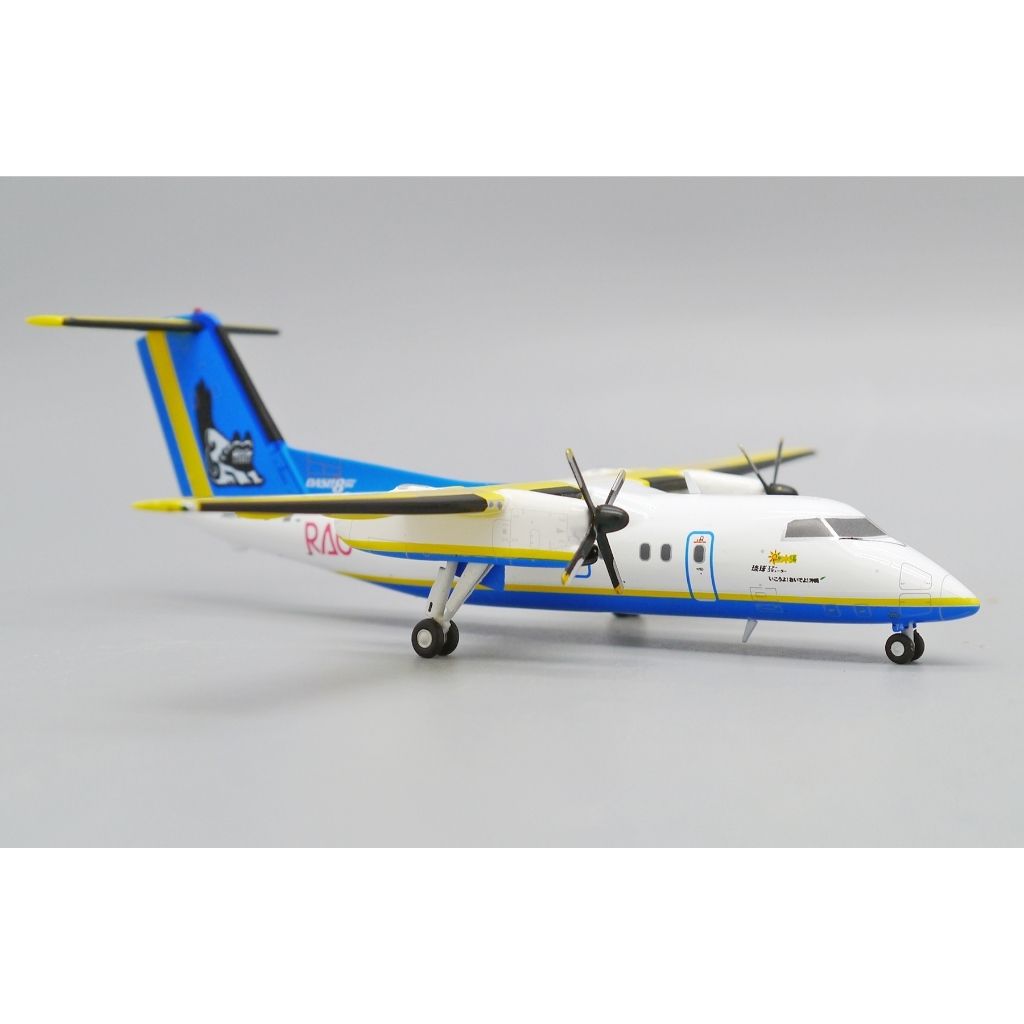 tw-11134207-820l9-mrq478kwnnr9bf