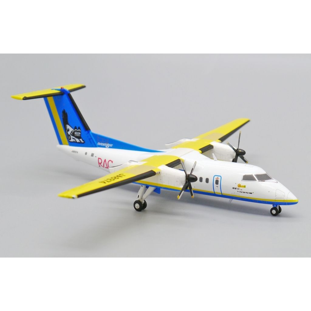 tw-11134207-820lf-mrq478ku9z4808