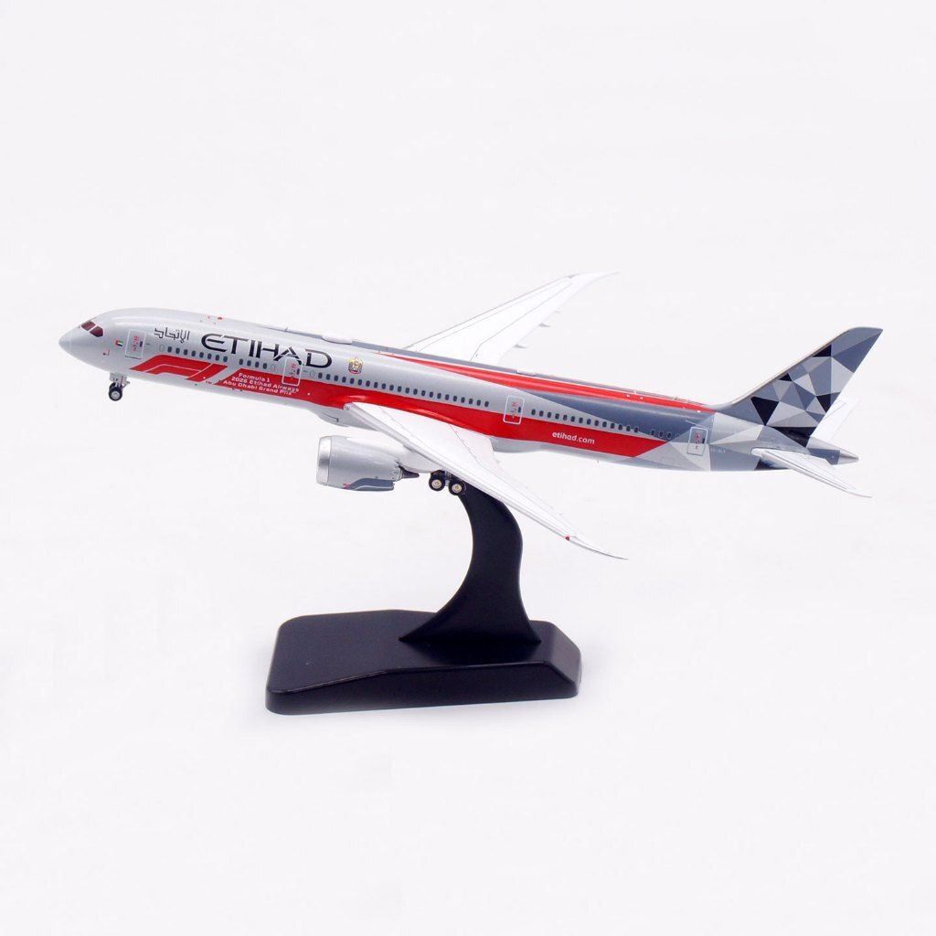 tw-11134207-820lc-mrwi9sulvpj931