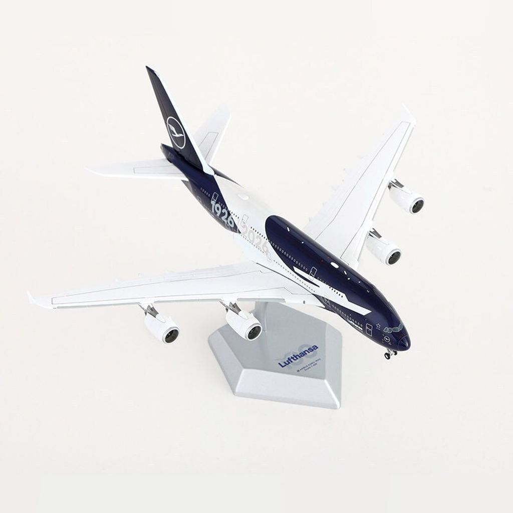 tw-11134207-820l5-ms5k7zy7kwe8e0