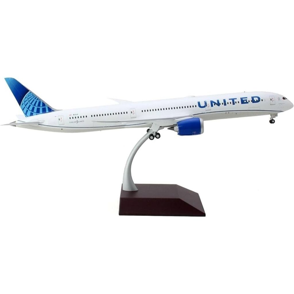 tw-11134207-820la-mso5g6oyfb4844