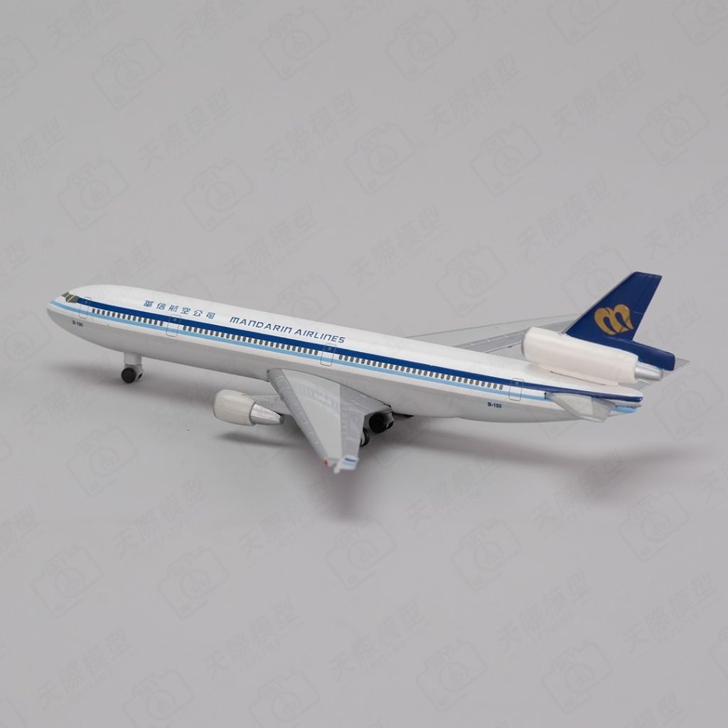 tw-11134207-820l8-mss40nugk26hdb