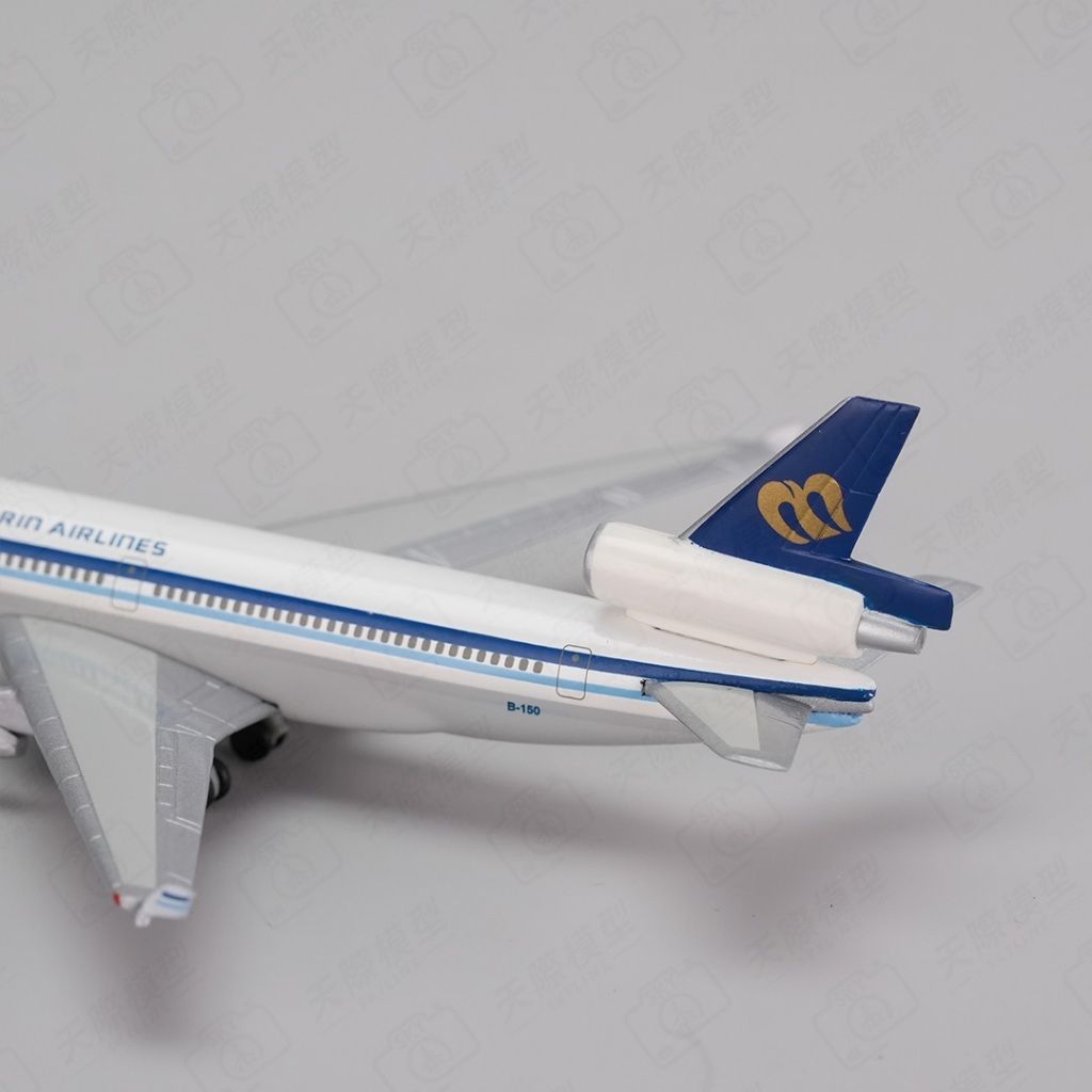 tw-11134207-820l8-mss40nubg1s059