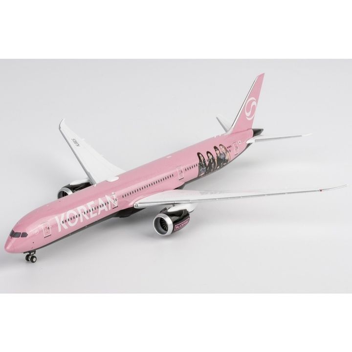 tw-11134207-820la-mtnuisyr47465d