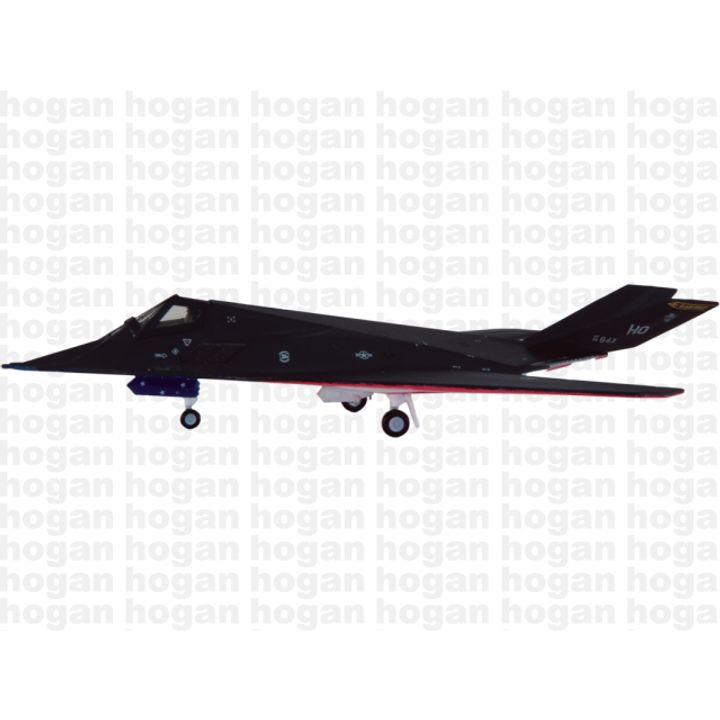 tw-11134207-23030-9svtavc5n6nv44