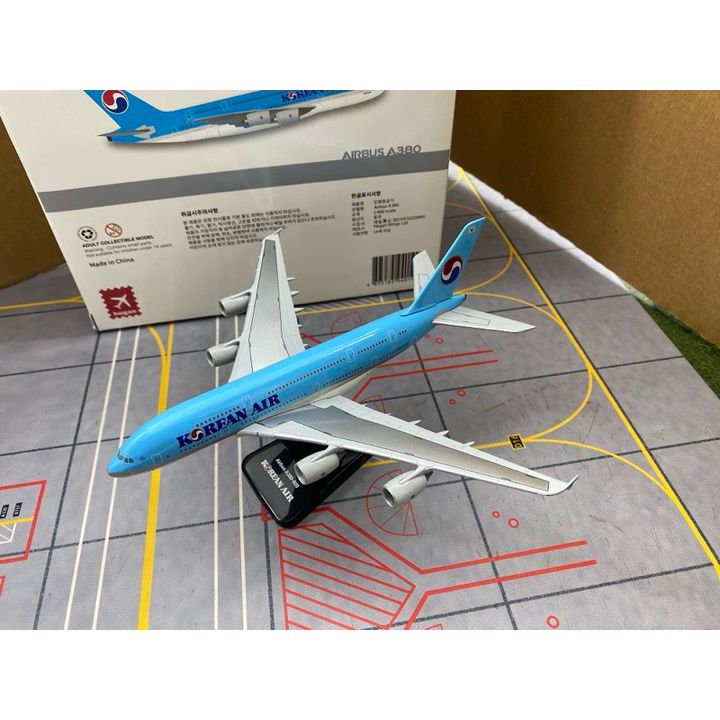 tw-11134207-7r98p-lq1pyt5zdblu3d
