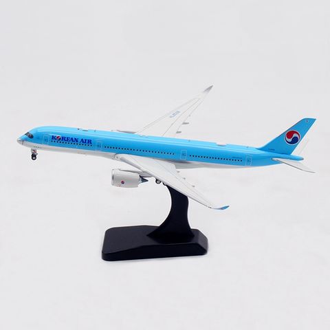 tw-11134207-7rbk2-m9akxadyvhj9d2