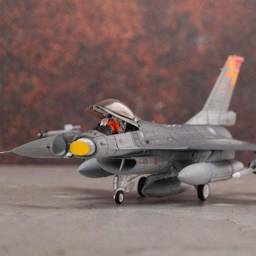 tw-11134207-81ztm-me8mto92msjo48