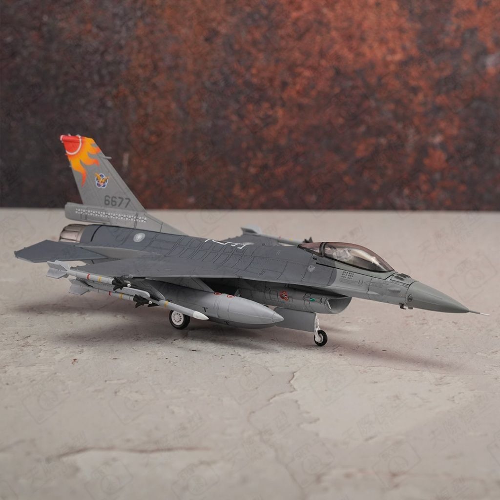 tw-11134207-81ztj-me8mto8nvtvk22