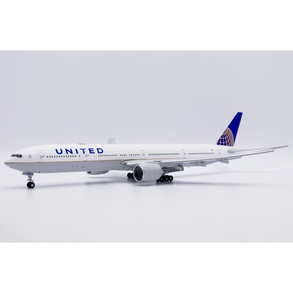 tw-11134207-81ztm-mevirj3jbjsy79