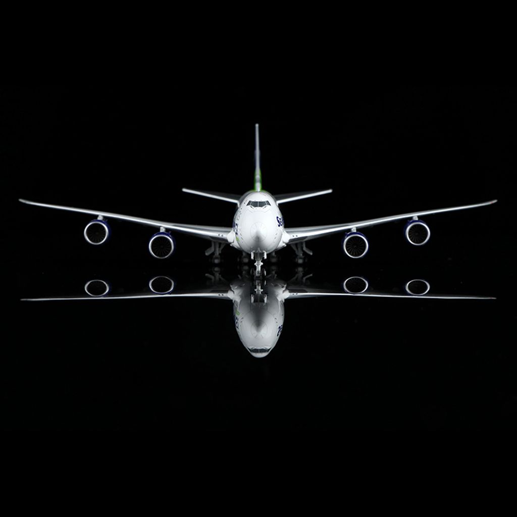 tw-11134207-81zti-mewejm734x6v4b