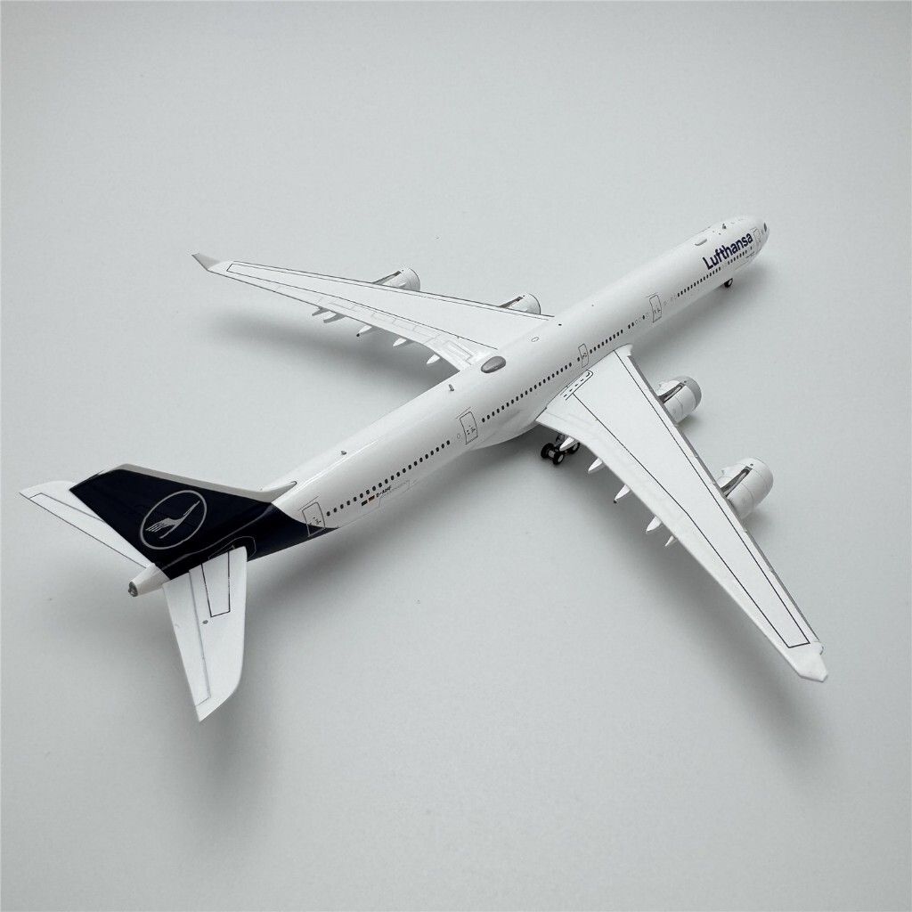 tw-11134207-81ztd-mewdpp36izus60