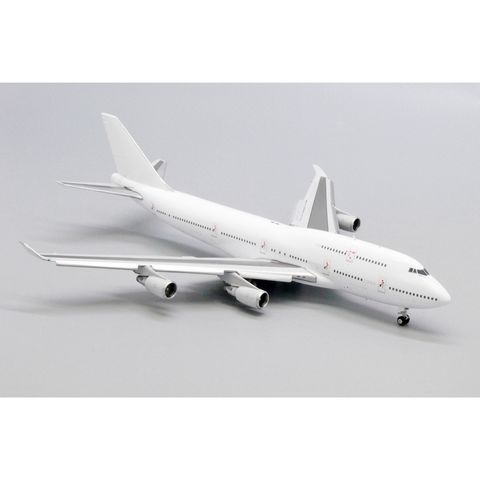 tw-11134207-81ztn-mewgcx5lam87cc