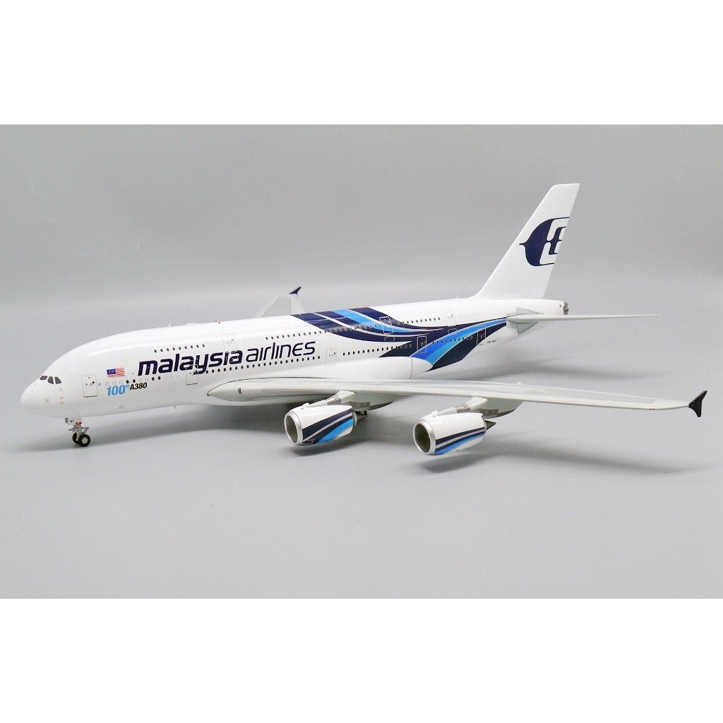 tw-11134207-81zto-mezsqs8w7rpq87