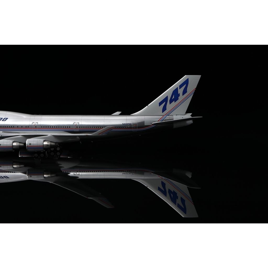 tw-11134207-81ztq-mhblo65izax527