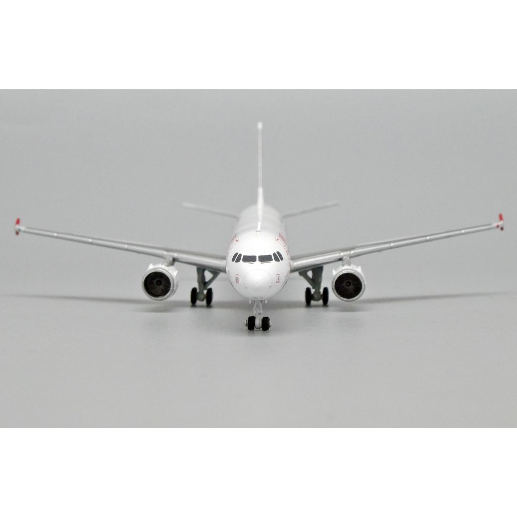 tw-11134207-81ztc-mhbof2ub474a8c