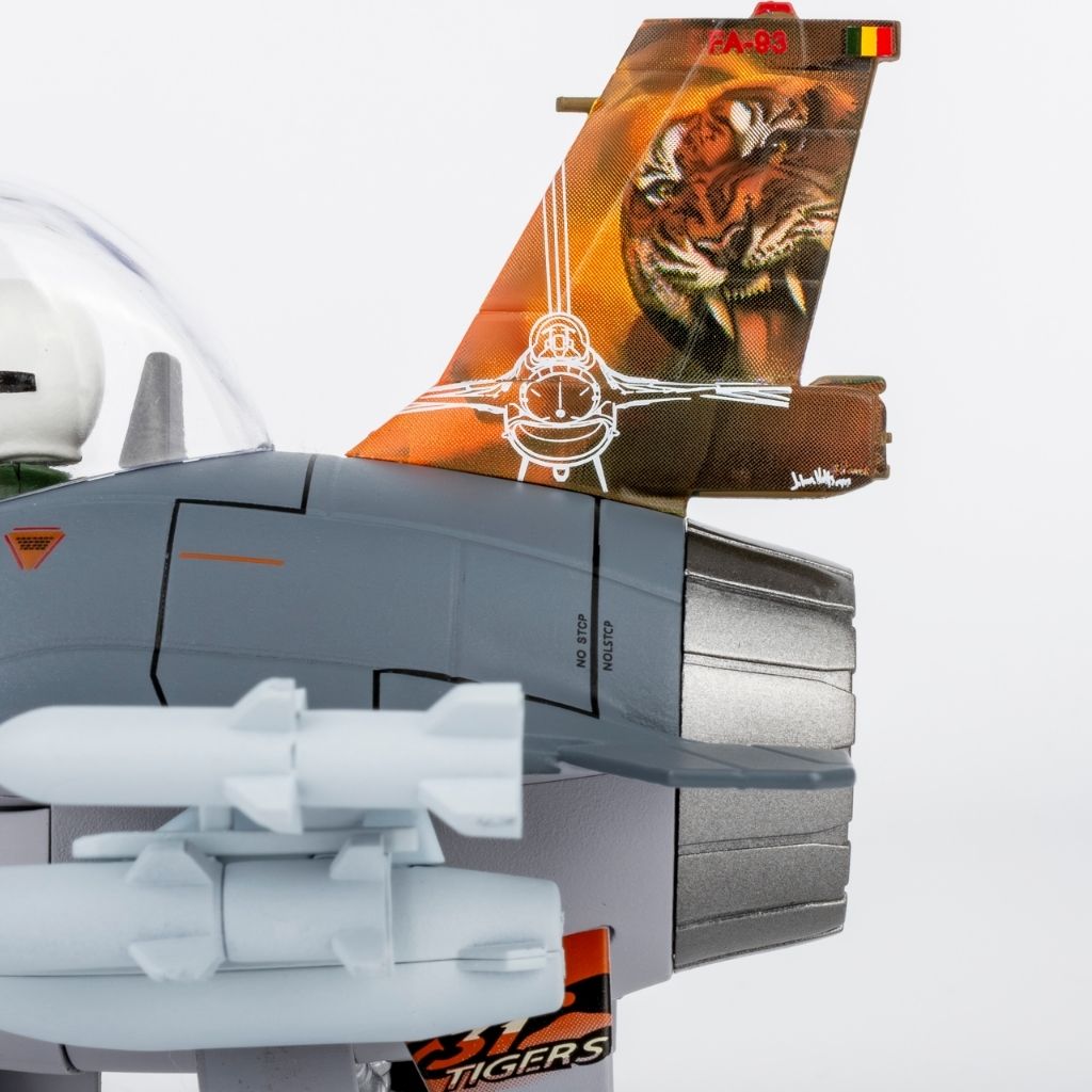 tw-11134207-81ztp-mhbqlpjggsge79