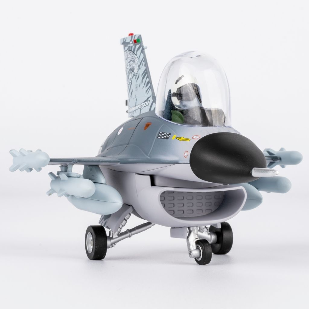 tw-11134207-81ztq-mhbqjw95fz0r4c