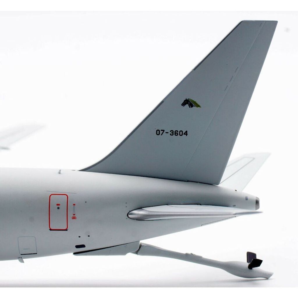 tw-11134207-81ztm-mhburcs5ycco63