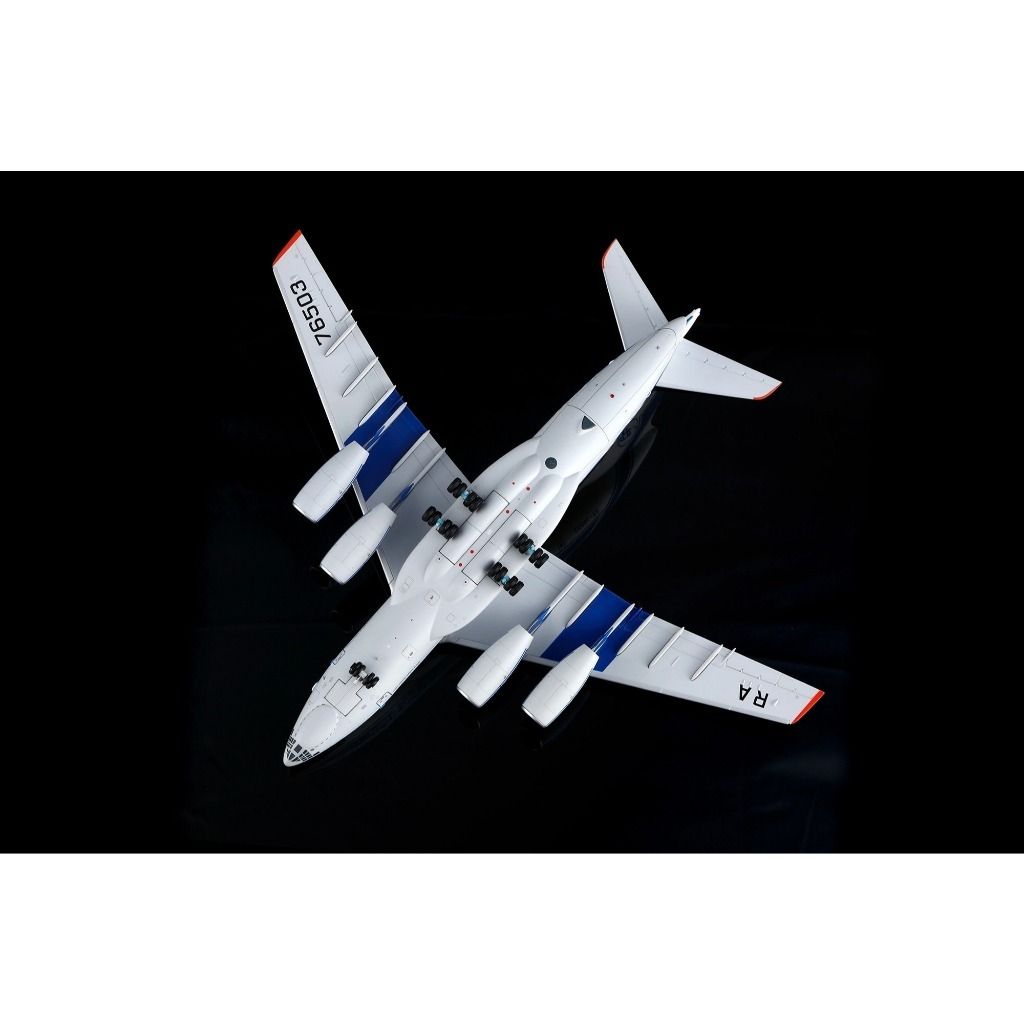 tw-11134207-81zti-mhbv6xao8c951b