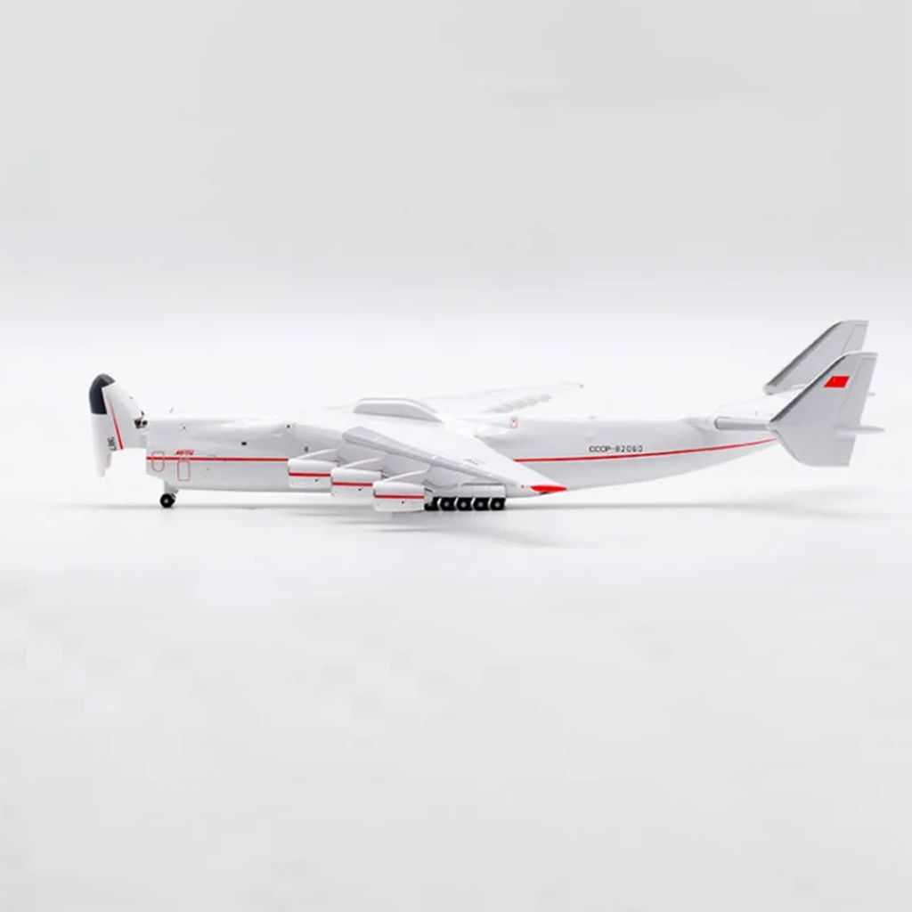 tw-11134207-81ztf-mhcz5jlmd0y0ba