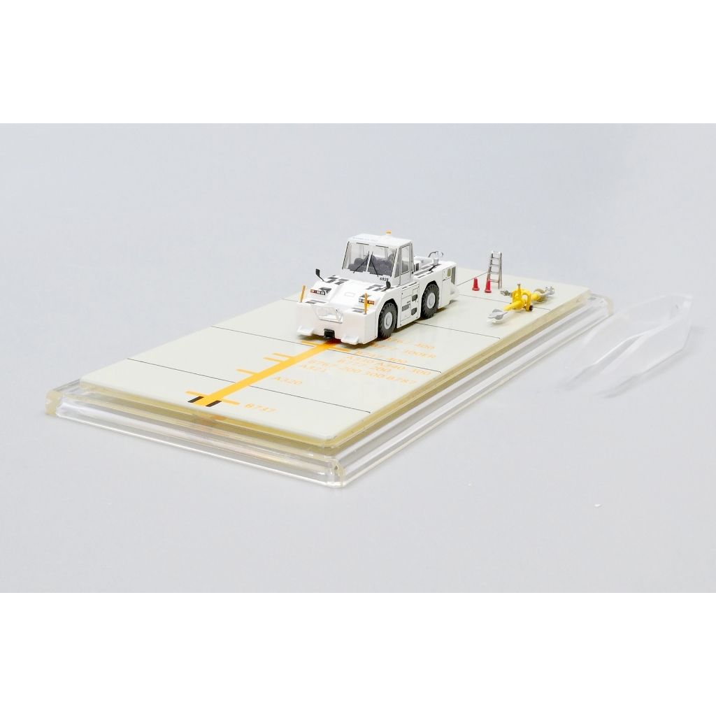 tw-11134207-81ztg-mhj5dp2c4pvo77